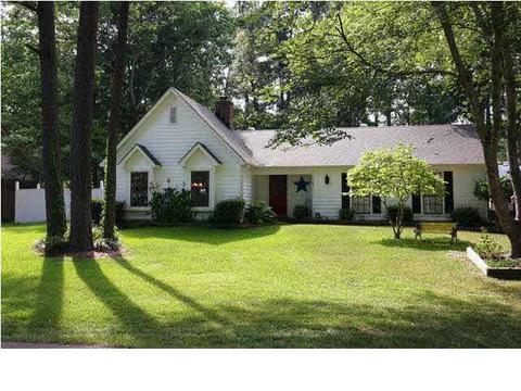 109 Lakeside Dr, Brandon, MS 39047 photo 1
