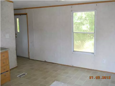 5075 Old Brookhaven Rd, Summit, MS 39666 photo 3