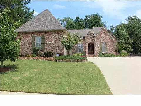126 Hemlock Ln, Madison, MS 39110 photo 1