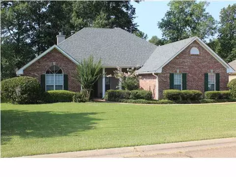 26 Estates Dr, Flowood, MS 39232 photo 3