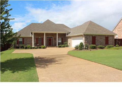 213 Providence Dr, Brandon, MS 39042 photo 2
