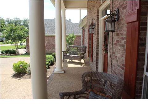 213 Providence Dr, Brandon, MS 39042 photo 4