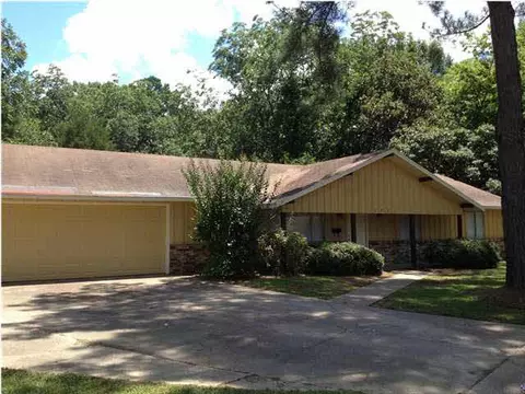 5771 Beechcrest Ct, Jackson, MS 39211 photo 1