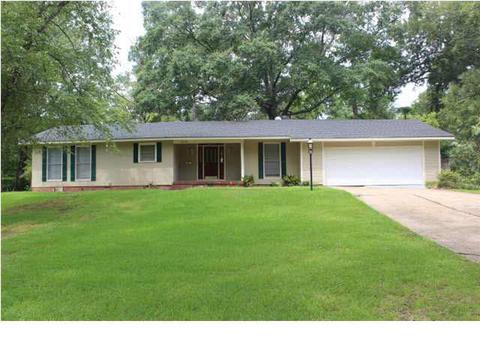 4635 Ridgewood Rd, Jackson, MS 39211 photo 1