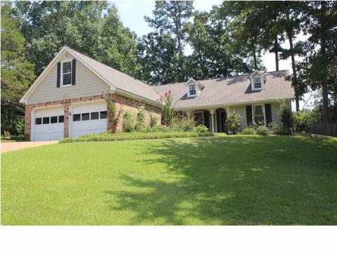 849 Rushton Cir, Brandon, MS 39047 photo 2