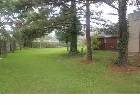 513 Golden Eagle Dr, Byram, MS 39272 photo 18