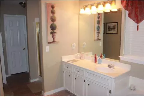 513 Golden Eagle Dr, Byram, MS 39272 photo 12