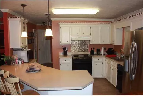 513 Golden Eagle Dr, Byram, MS 39272 photo 7