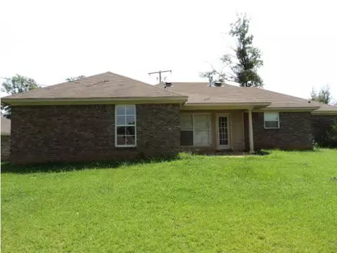 152 Torrence Cv, Byram, MS 39272 photo 2