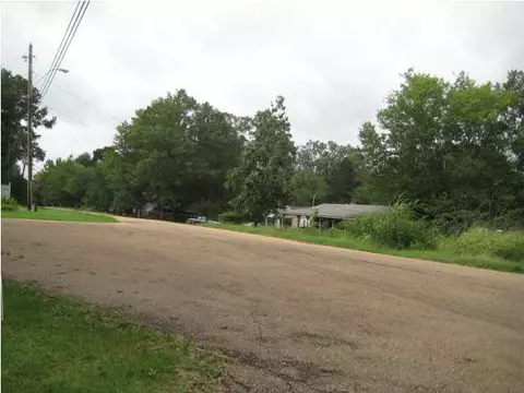 2356 Hickory Dr, Jackson, MS 39204 photo 4