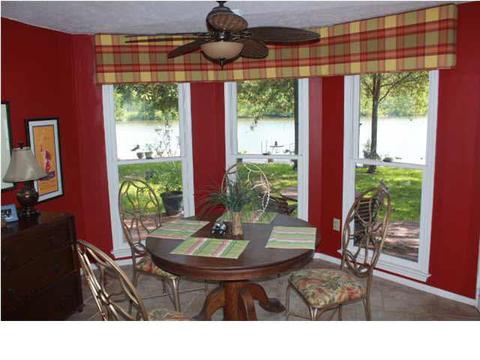 704 Forest Point Dr, Brandon, MS 39047 photo 8