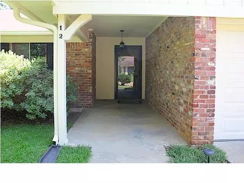 12 Fox Glen Cir, Brandon, MS 39042 photo 2