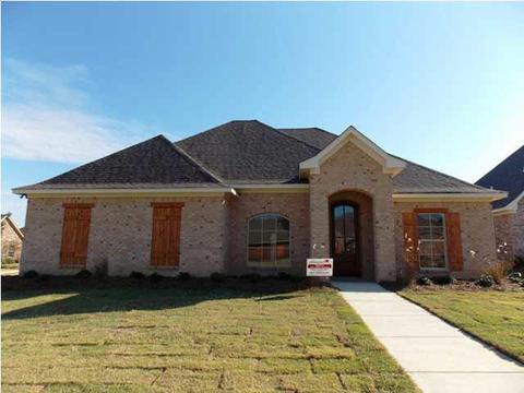 211 Stonebridge Blvd, Brandon, MS 39042 photo 1