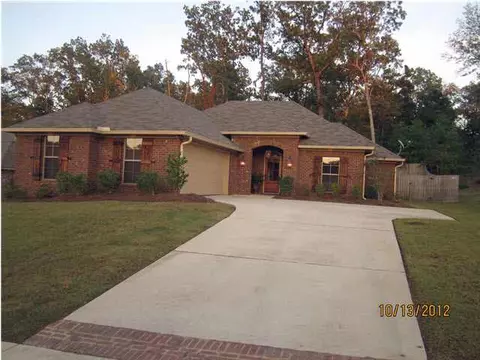 114 Britton Cir, Flowood, MS 39232 photo 2