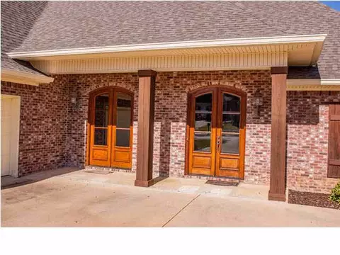 401 Copper Ridge Dr, Florence, MS 39073 photo 2