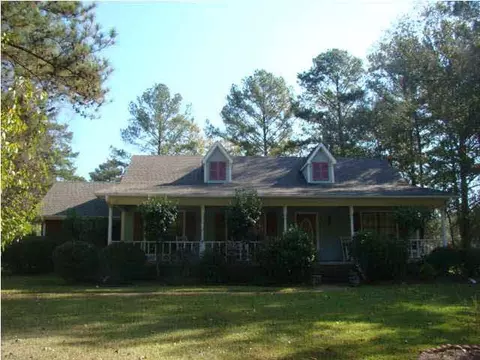 116 Hollow Pine Dr, Byram, MS 39272 photo 1