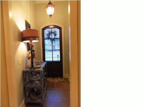 505 Pinebrook Cv, Brandon, MS 39047 photo 2