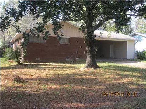 1075 Ellis Ave, Jackson, MS 39209 photo 1