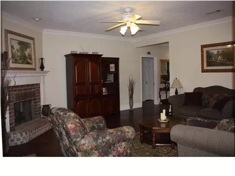 202 Overlook Dr, Brandon, MS 39042 photo 3