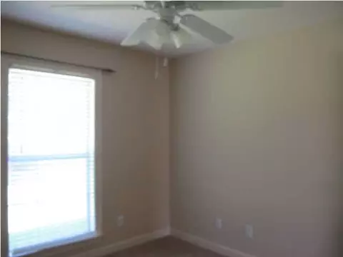 140 Torrence Cv, Byram, MS 39272 photo 9