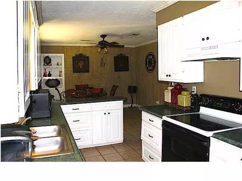 1096 N Highway 13 Hwy, Brandon, MS 39042 photo 11