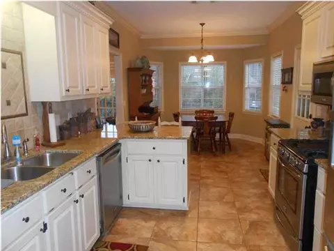 132 Foxchase Dr, Madison, MS 39110 photo 8