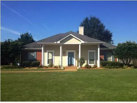306 Colonial Dr, Madison, MS 39110 photo 1