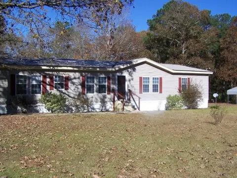 1045 Jim Reeves Rd, Summit, MS 39666 photo 1