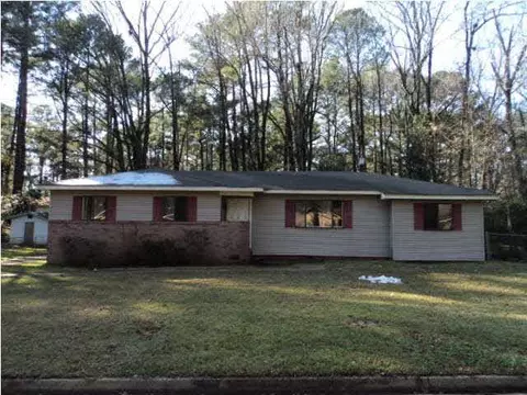 1945 Catalina Dr, Jackson, MS 39204 photo 1