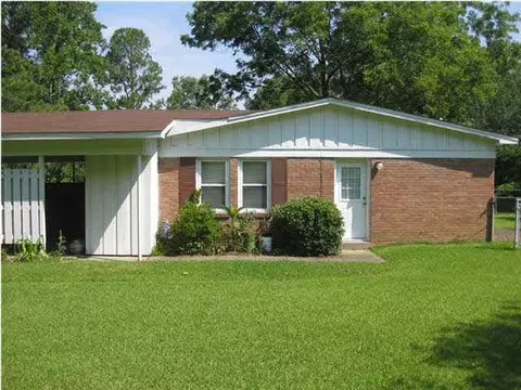602 Bellevue St, Clinton, MS 39056 photo 2