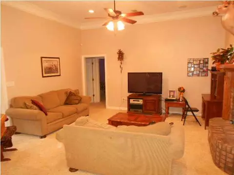 722 Springlake Cir, Terry, MS 39170 photo 12
