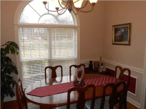 722 Springlake Cir, Terry, MS 39170 photo 6