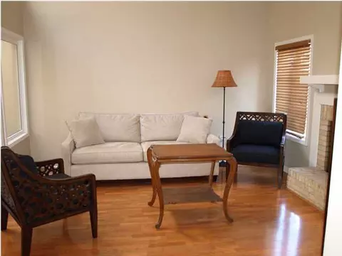 31 Park Crest Pl, Jackson, MS 39211 photo 3