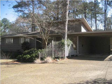 4160 Ridgewood Rd, Jackson, MS 39211 photo 1