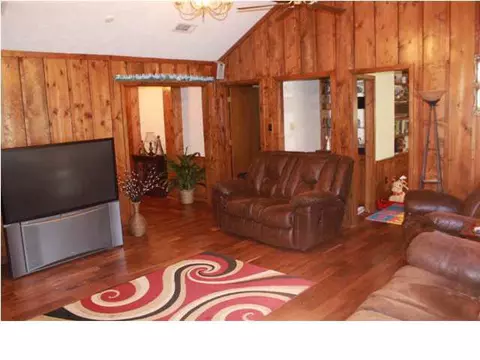 1709 Pinehill Ln, Raymond, MS 39154 photo 8