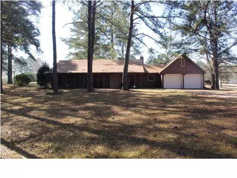 1709 Pinehill Ln, Raymond, MS 39154 photo 1
