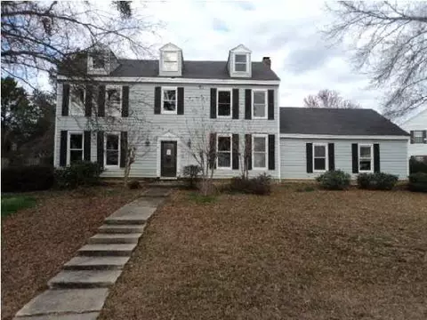 136 Rolling Meadows Dr, Jackson, MS 39211 photo 1