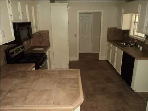 116 Oak Grv, Brandon, MS 39047 photo 4