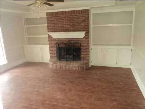 116 Oak Grv, Brandon, MS 39047 photo 3