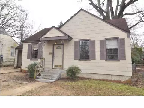 141 Taylor St, Jackson, MS 39216 photo 1