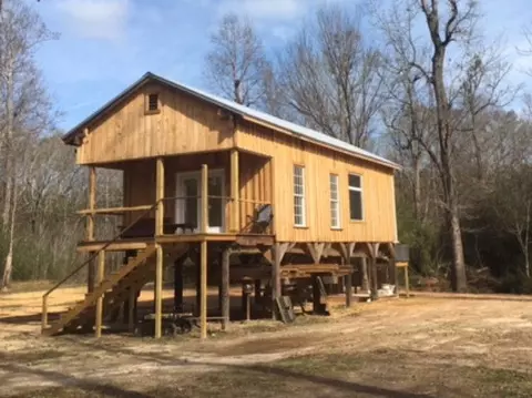 2082 Lazy Creek Rd, Summit, MS 39666 photo 1