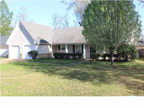308 Williams Cir, Flowood, MS 39232 photo 2