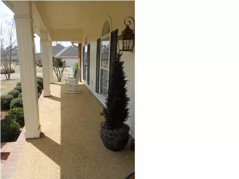 523 Ridge Cir, Brandon, MS 39047 photo 2