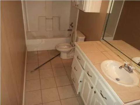 2041 Elizabeth Chapman Dr, Jackson, MS 39212 photo 16