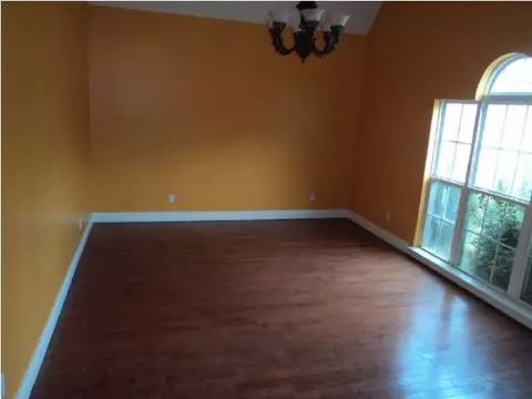 2041 Elizabeth Chapman Dr, Jackson, MS 39212 photo 8