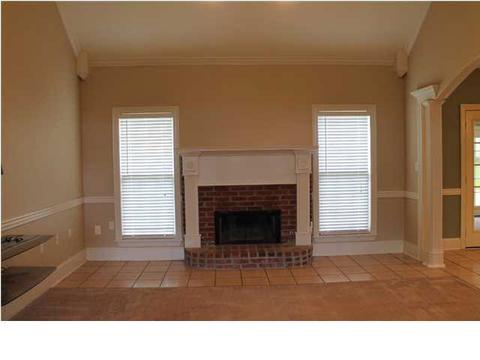 109 Grandview Dr, Florence, MS 39073 photo 8