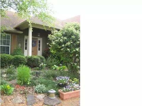 303 Evergreen Ct, Flowood, MS 39232 photo 3