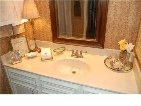 215 Stoneybrook Cv, Jackson, MS 39211 photo 14