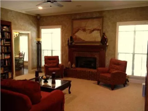 305 Red Eagle Cir, Ridgeland, MS 39157 photo 4