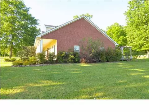 1298 Tara Dr, Terry, MS 39170 photo 3